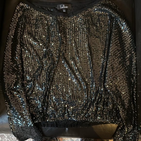 NWOT LULU’s Sequin of Events Top - Picture 5 of 5